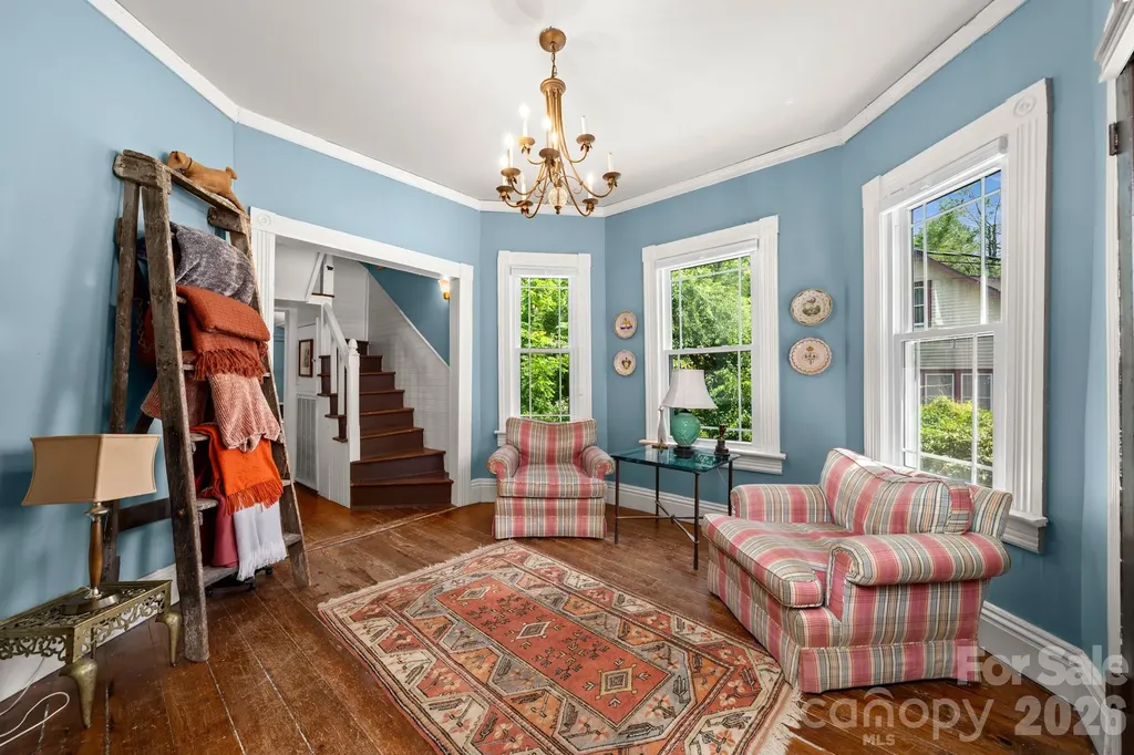 334 Greenville Street Saluda NC 28773