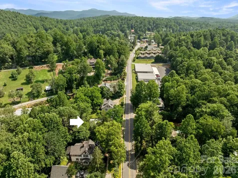 334 Greenville Street Saluda NC 28773