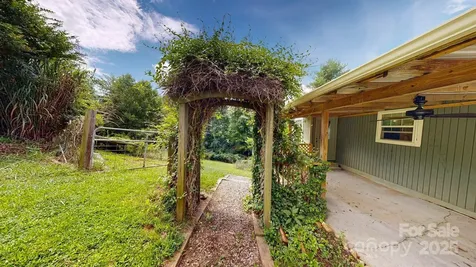 6 Sunrise Valley Leicester NC 28748