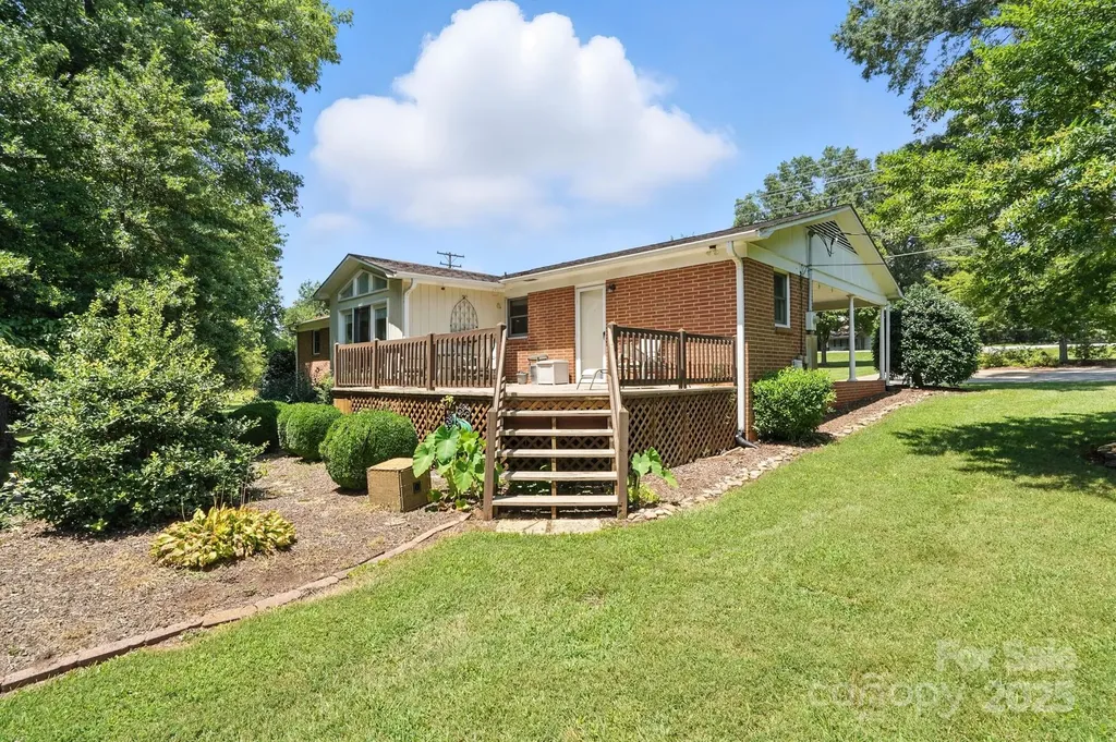 3427 N Nc 16 Highway Denver NC 28037