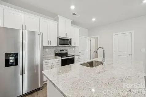 108 Ciara Place Mooresville NC 28117