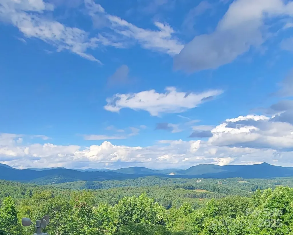 Lots 8 & 13 Laurel Hill Drive Spruce Pine NC 28777