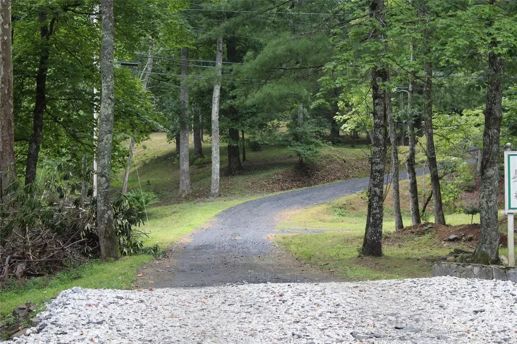 Lots 8 & 13 Laurel Hill Drive Spruce Pine NC 28777
