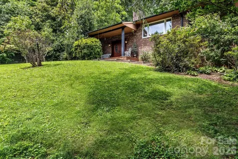 31 Mark Twain Road Asheville NC 28805