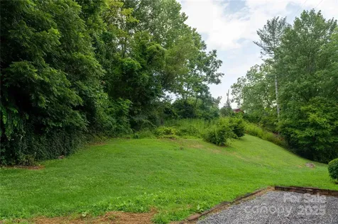 40 Double Island Road Burnsville NC 28714