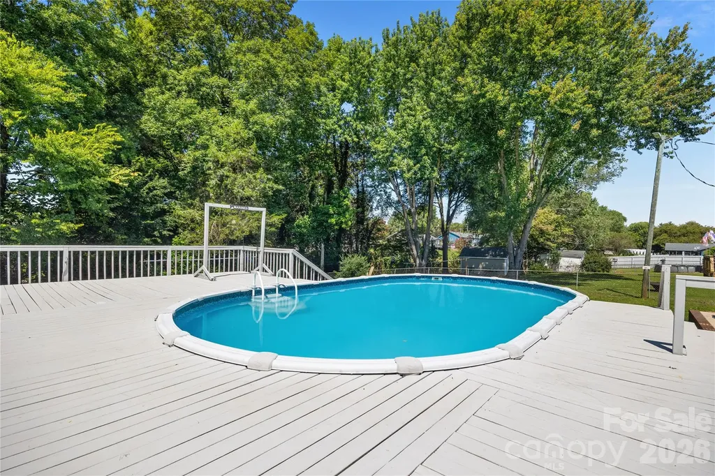 168 Mooreland Road Mooresville NC 28117