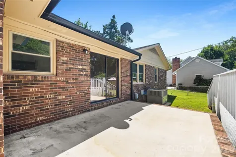 168 Mooreland Road Mooresville NC 28117