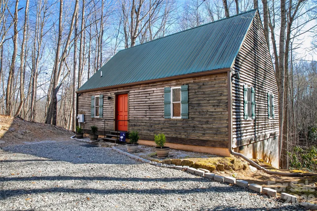 370 Moons Rest Lane Brevard NC 28712