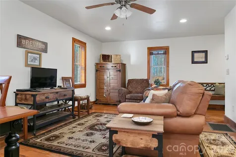 370 Moons Rest Lane Brevard NC 28712