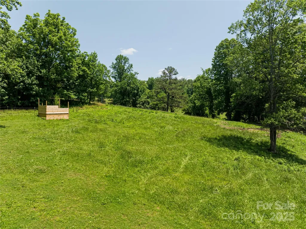 173 Avery Creek Road Arden NC 28704