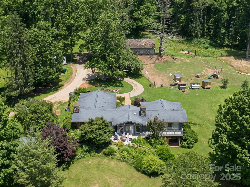 173 Avery Creek Road Arden NC 28704