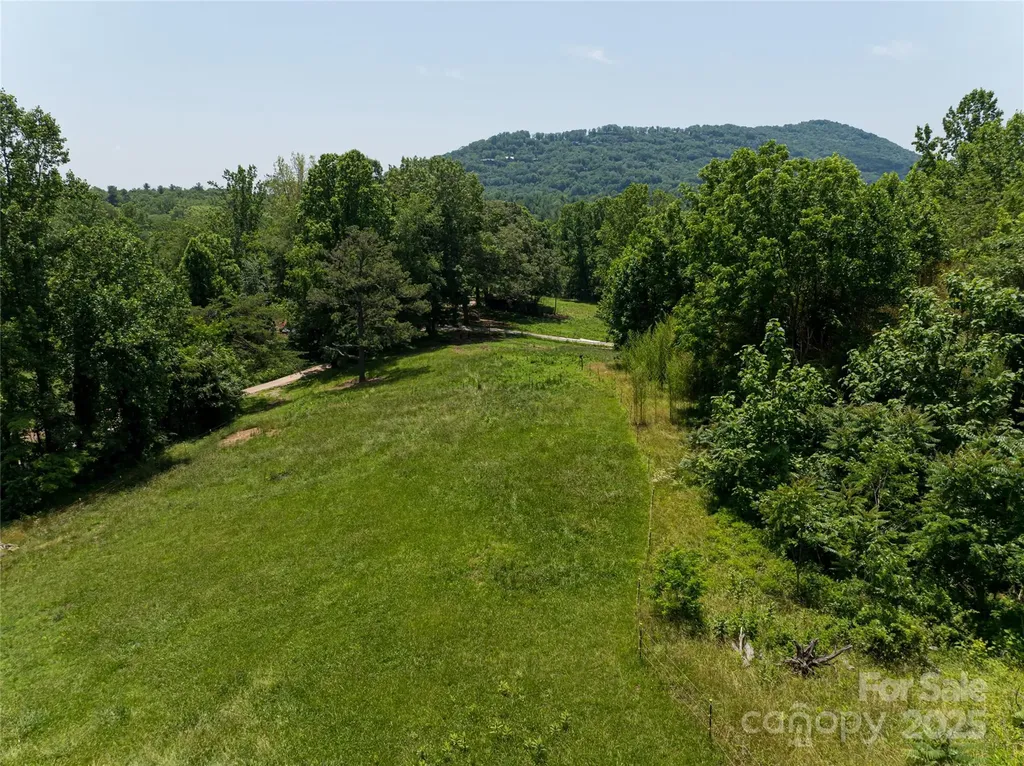 173 Avery Creek Road Arden NC 28704
