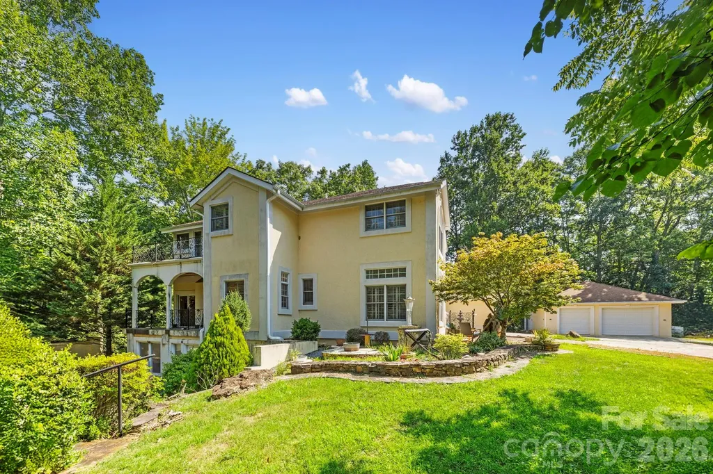 652 Avery Creek Road Arden NC 28704