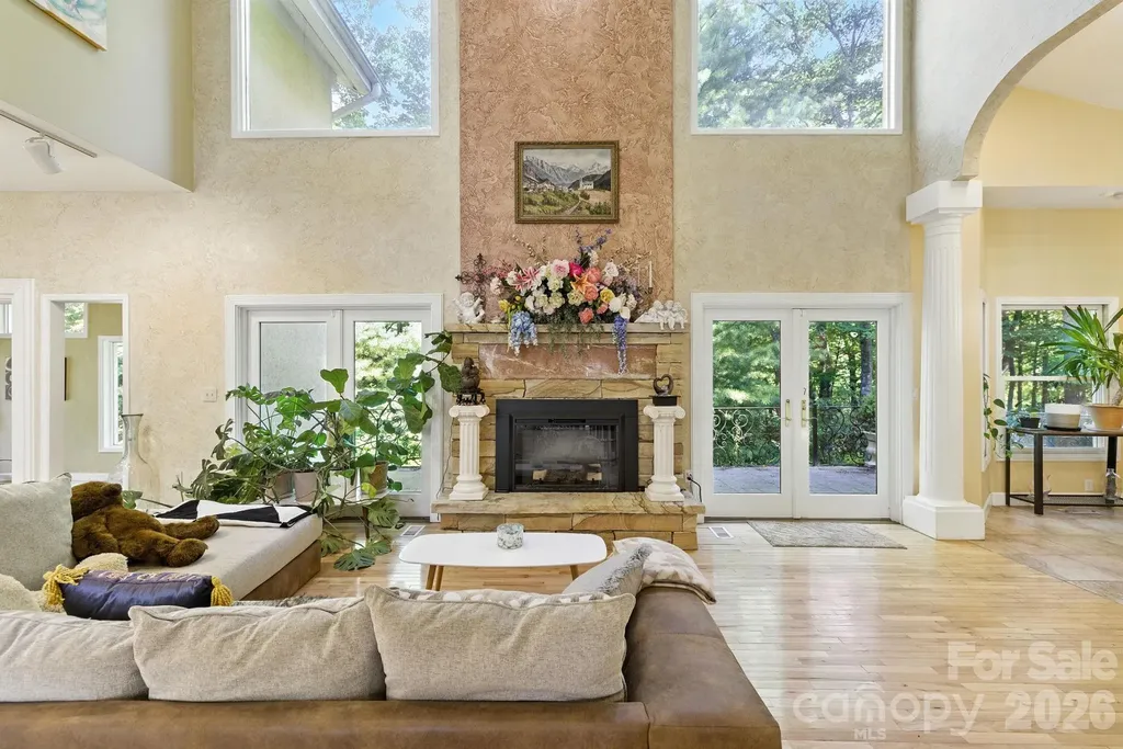 652 Avery Creek Road Arden NC 28704