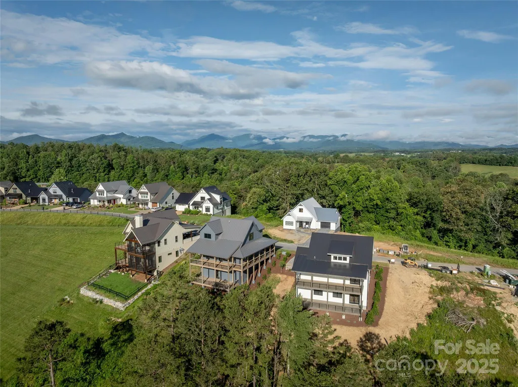237 Westridge Farm Road Asheville NC 28804
