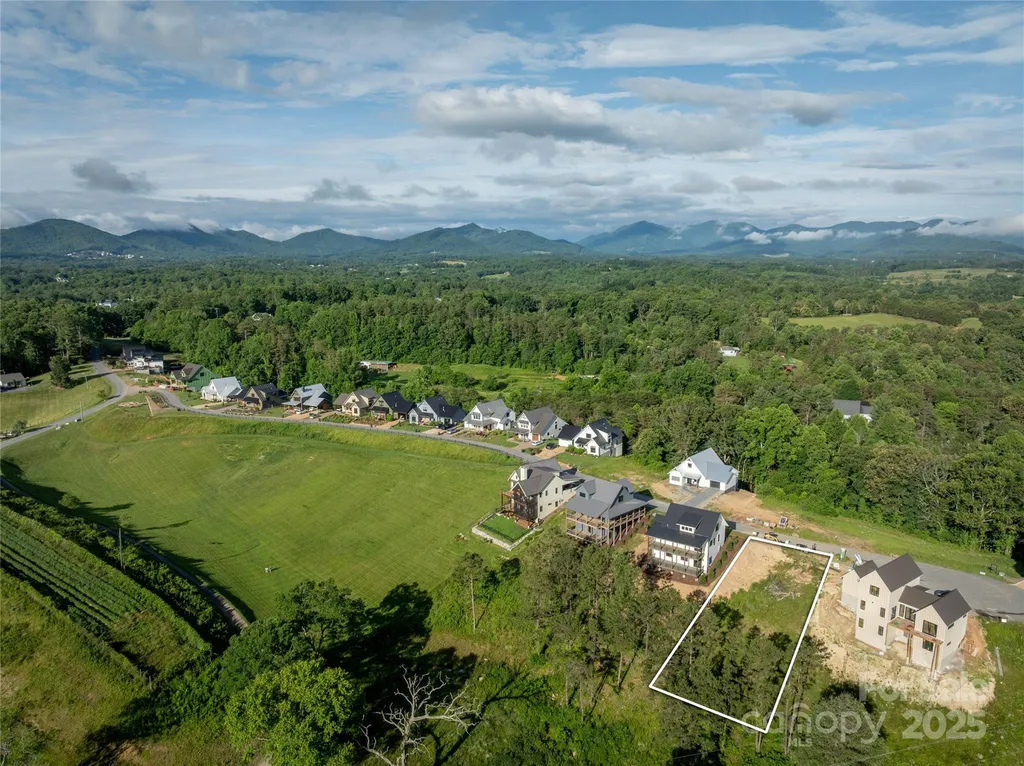 237 Westridge Farm Road Asheville NC 28804