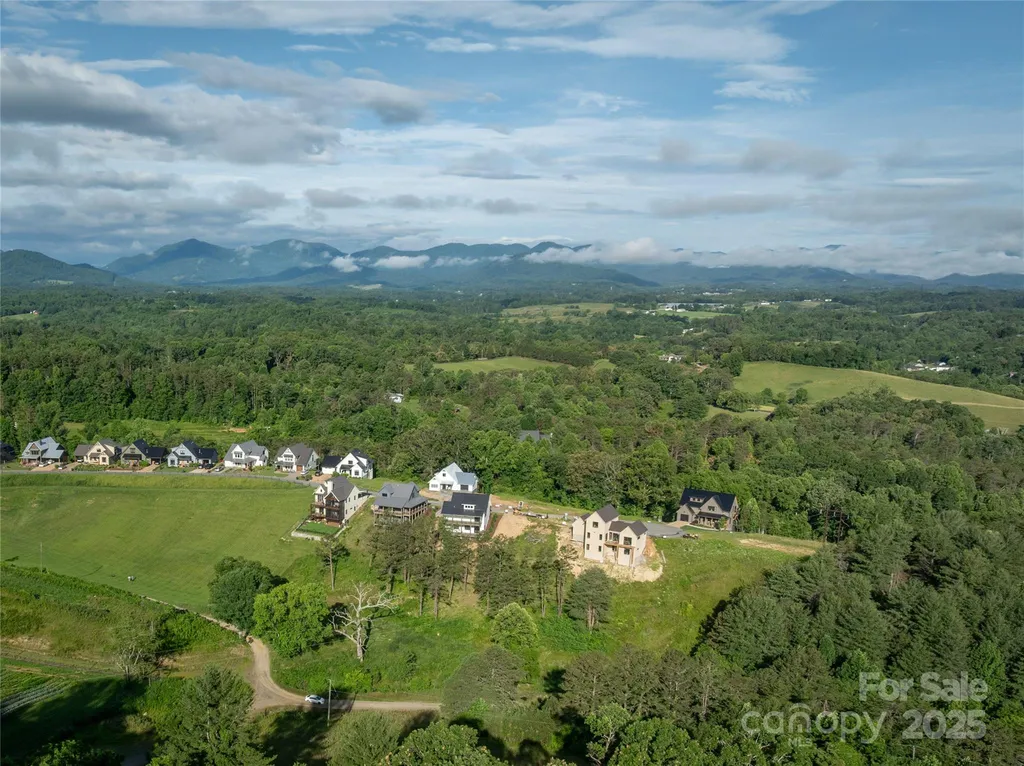 237 Westridge Farm Road Asheville NC 28804