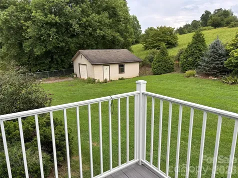 1633 Jamestown Road Morganton NC 28655