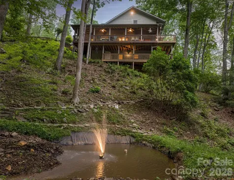 163 Tweetys Knoll Burnsville NC 28714