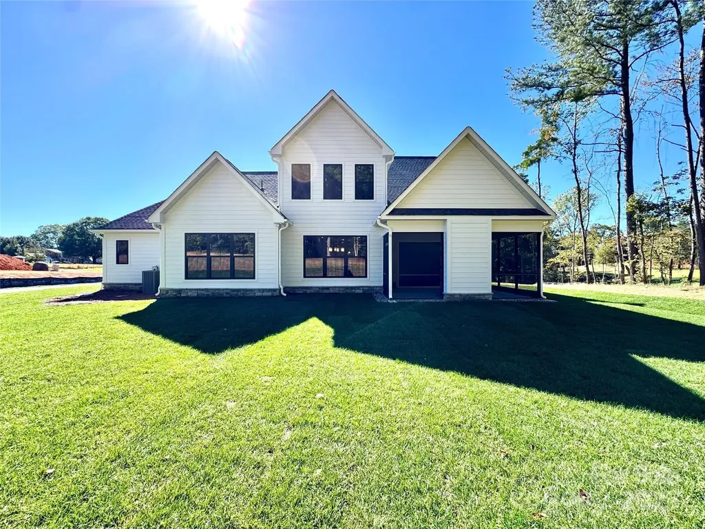 125 Crestview Lane Troutman NC 28166