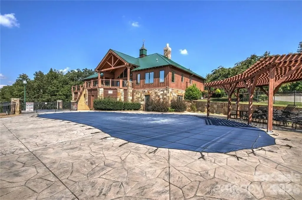 1695 Sierra Trace Road Denton NC 27239