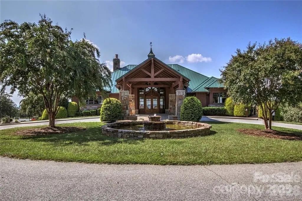 1695 Sierra Trace Road Denton NC 27239