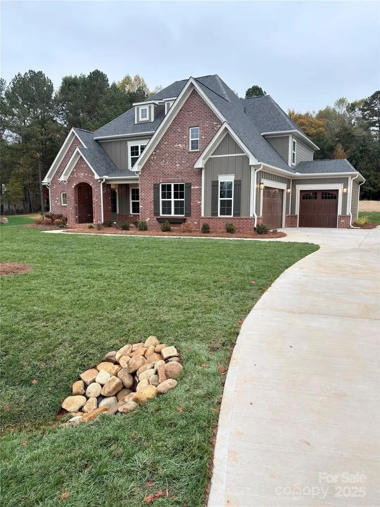 133 Crestview Lane Troutman NC 28166
