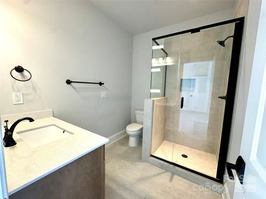133 Crestview Lane Troutman NC 28166