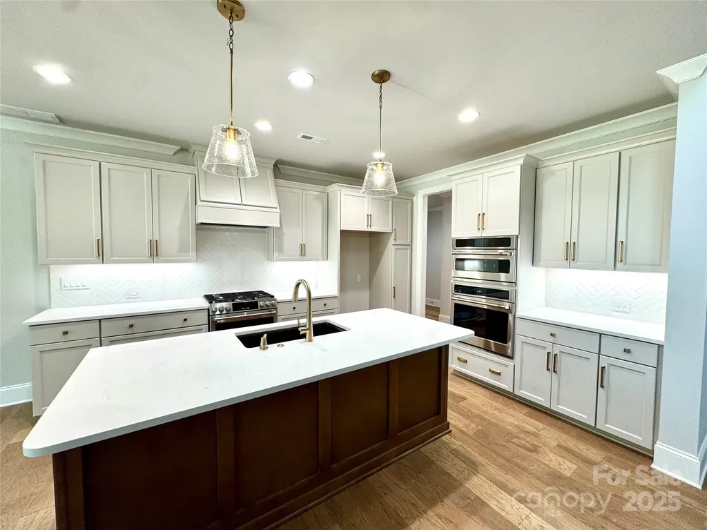 133 Crestview Lane Troutman NC 28166