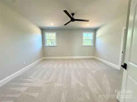 133 Crestview Lane Troutman NC 28166