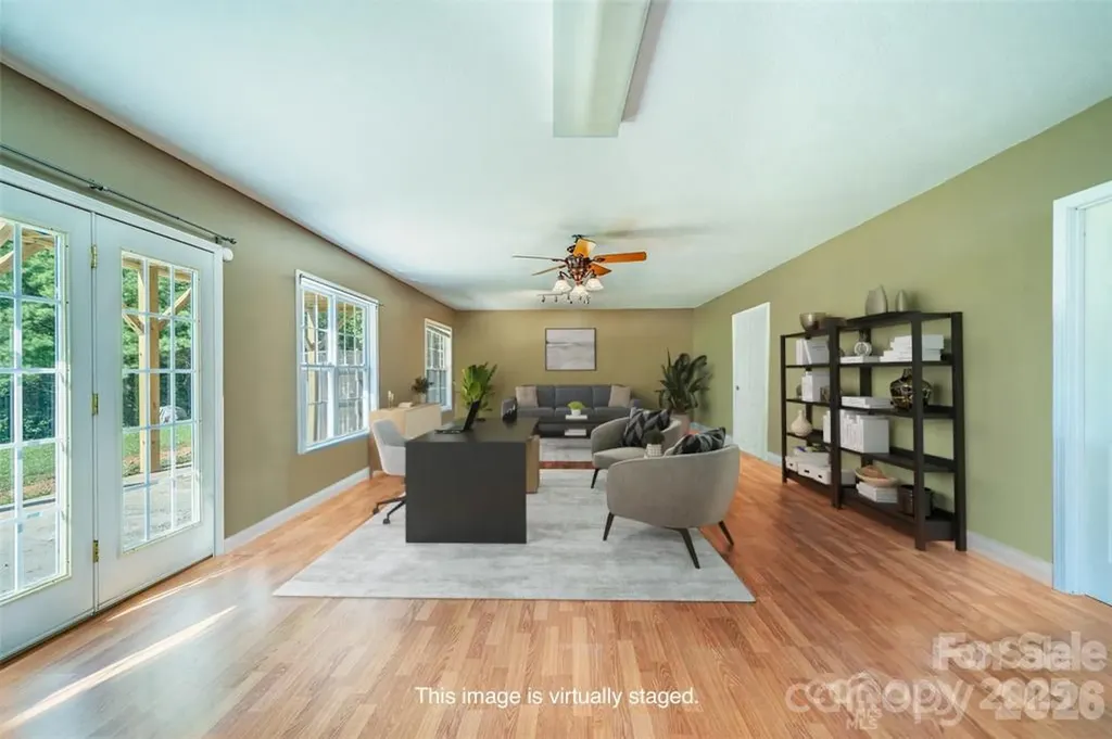 151 Willard Lane Hendersonville NC 28792