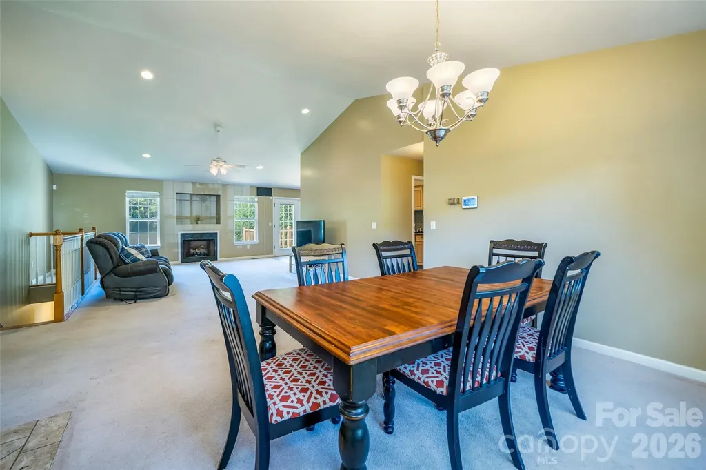 151 Willard Lane Hendersonville NC 28792