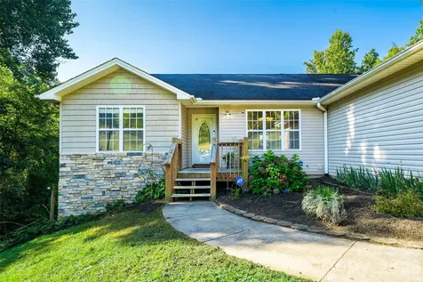 151 Willard Lane Hendersonville NC 28792