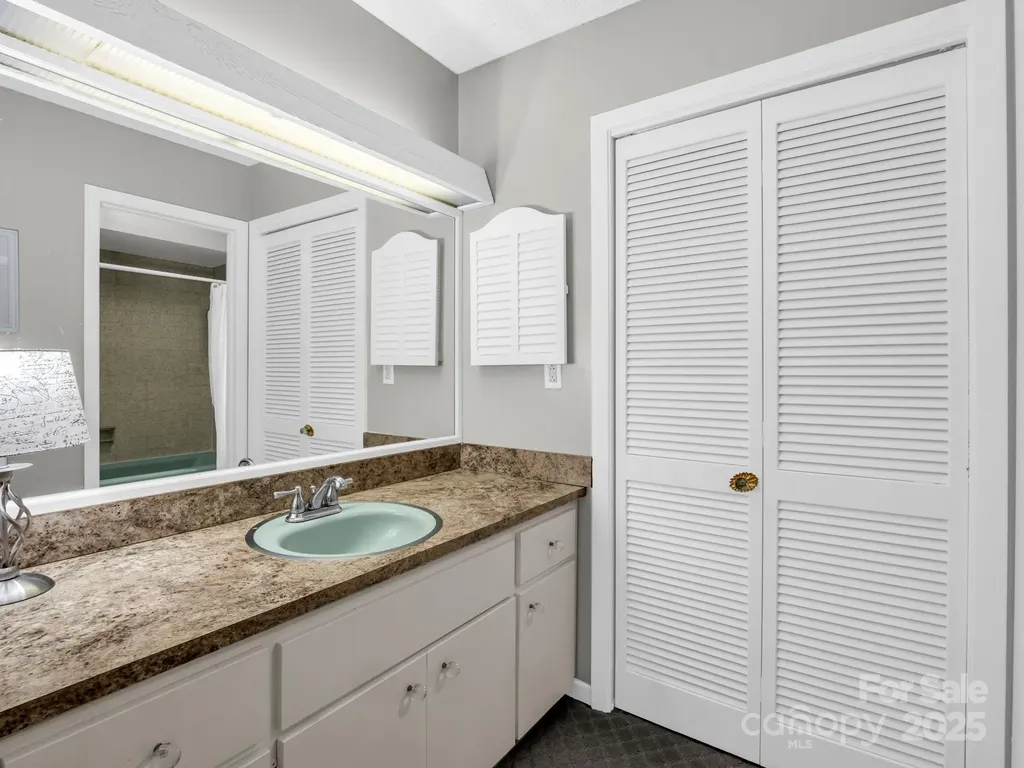 140 West Lake Drive Lake Lure NC 28746