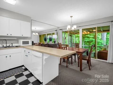 140 West Lake Drive Lake Lure NC 28746