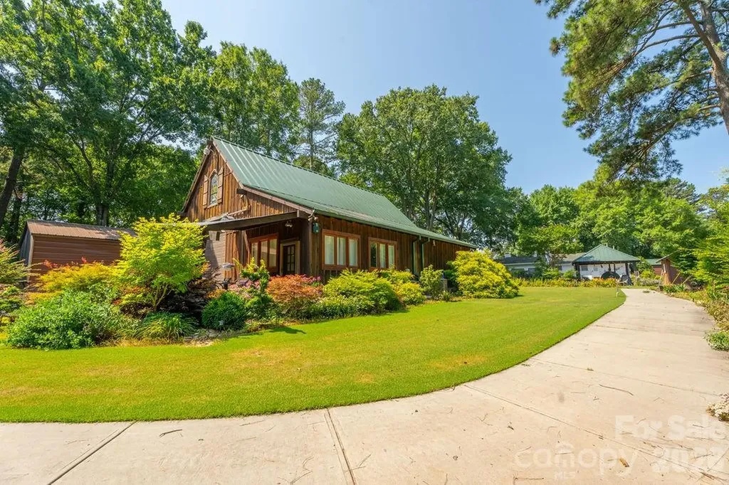 9032 Boyd Drive Matthews NC 28105