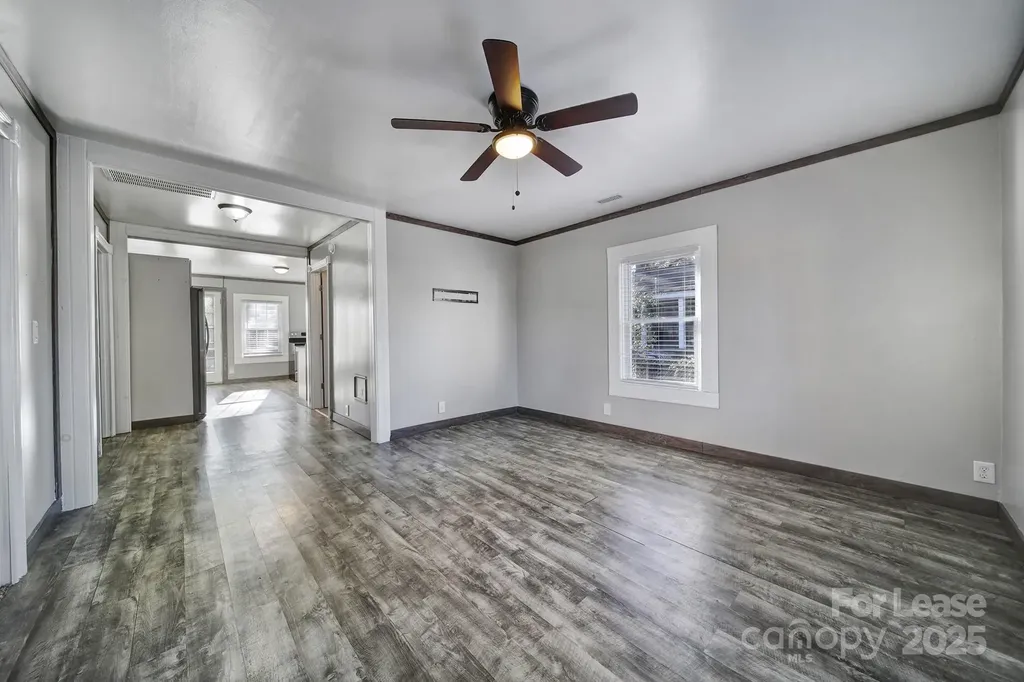 910 Gibbons Street Gastonia NC 28052