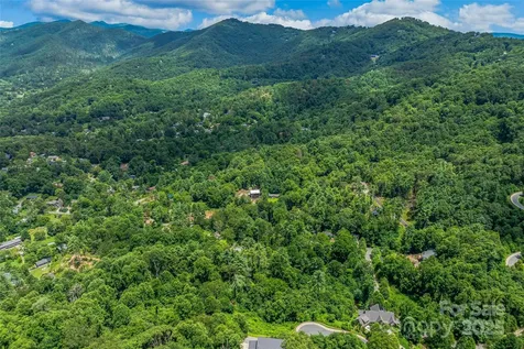 29 Grovepoint Way Asheville NC 28804