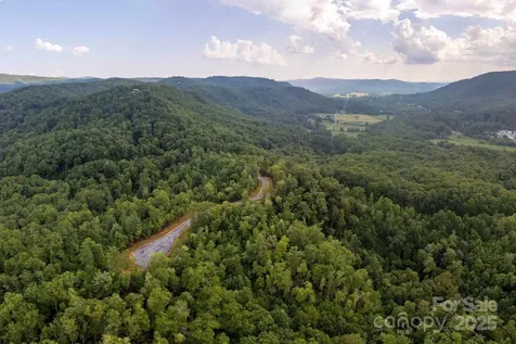 Lot # 3 Masterpiece View Drive Hendersonville NC 28739
