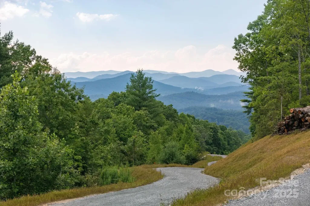 Lot # 6 Masterpiece View Drive Hendersonville NC 28739