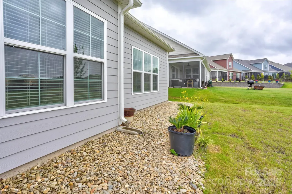 471 Lucky Drive NW Concord NC 28027