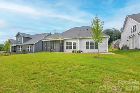 471 Lucky Drive NW Concord NC 28027