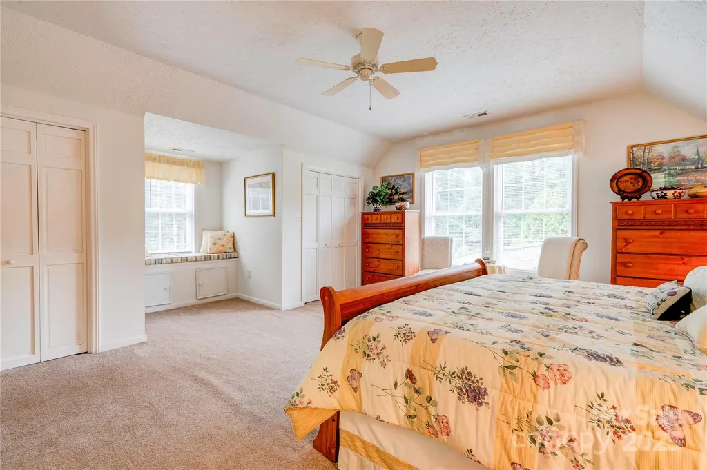 2606 Greenville Highway Flat Rock NC 28731