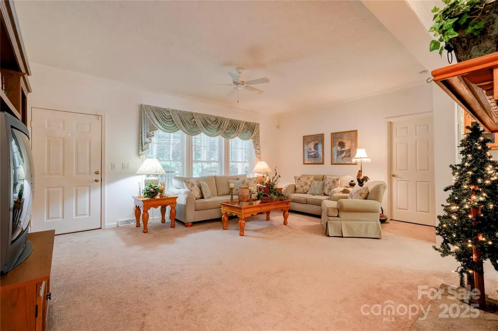 2606 Greenville Highway Flat Rock NC 28731