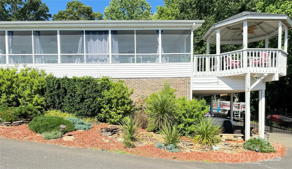 115 Trails End Lane New London NC 28127
