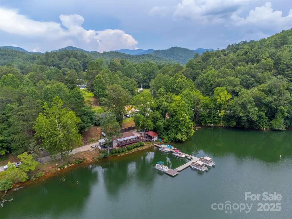 270 Deyton Camp Road Robbinsville NC 28771