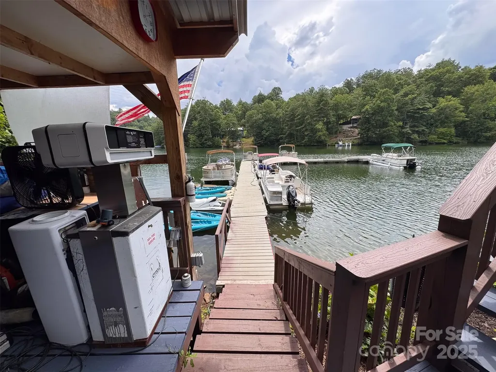 270 Deyton Camp Road Robbinsville NC 28771