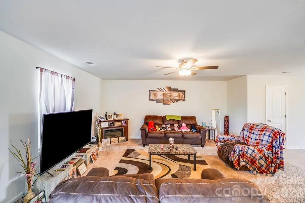 611 Maddox Drive Shelby NC 28152