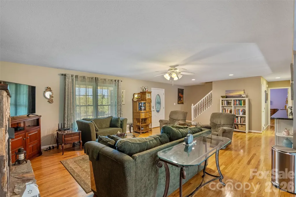 15 Willow Knolls Drive Weaverville NC 28787