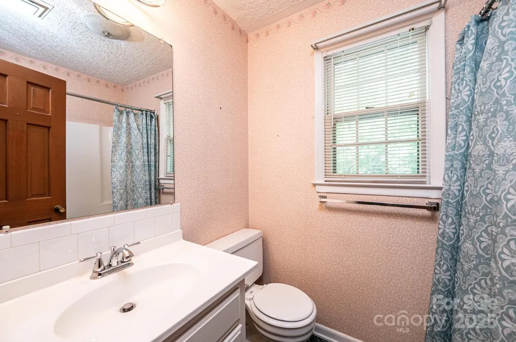3781 Dover Street Claremont NC 28610